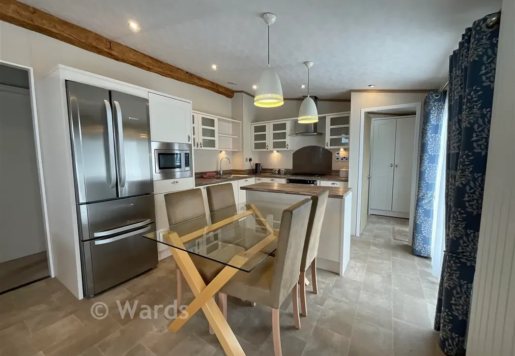 Kitchen/Dining Area - Laburnham Grove, Birchington, Birchington, Kent - Wards of Kent
