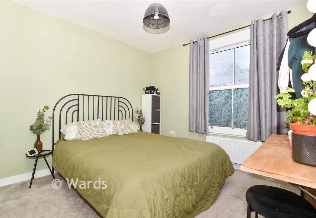 Bedroom 1 - Western Road, Maidstone, Kent - Wards of Kent