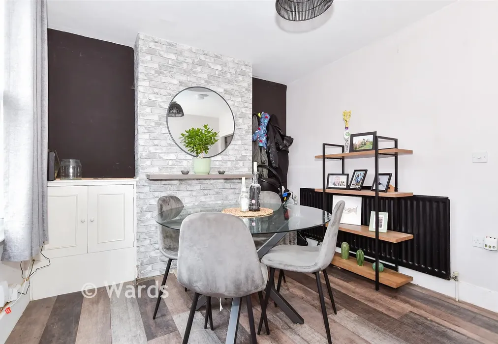 Dining Room - Western Road, Maidstone, Kent - Wards of Kent