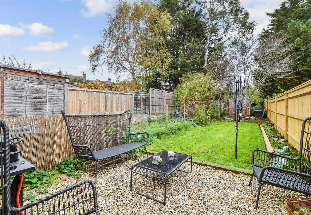 Rear Garden - Western Road, Maidstone, Kent - Wards of Kent