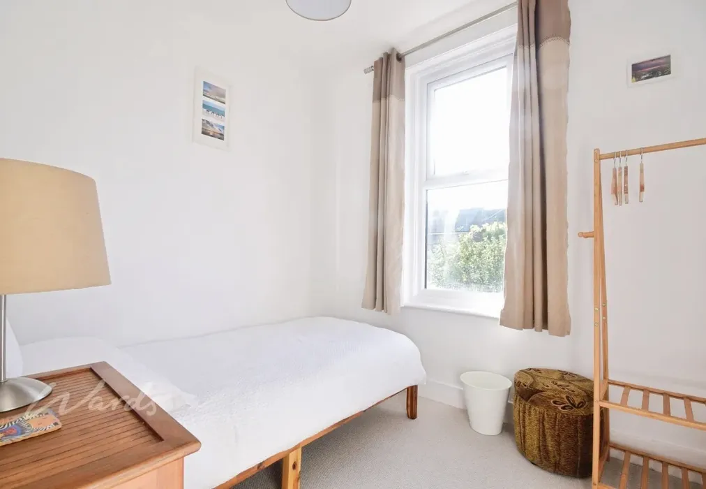 Dane Park bed 3 use - Dane Park Road Margate CT9 - Wards of Kent