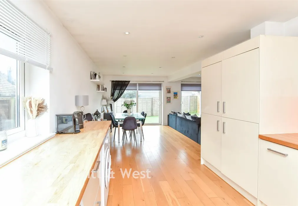 Kitchen - Baywood Gardens, Woodingdean, Brighton, East Sussex - Wards of Kent