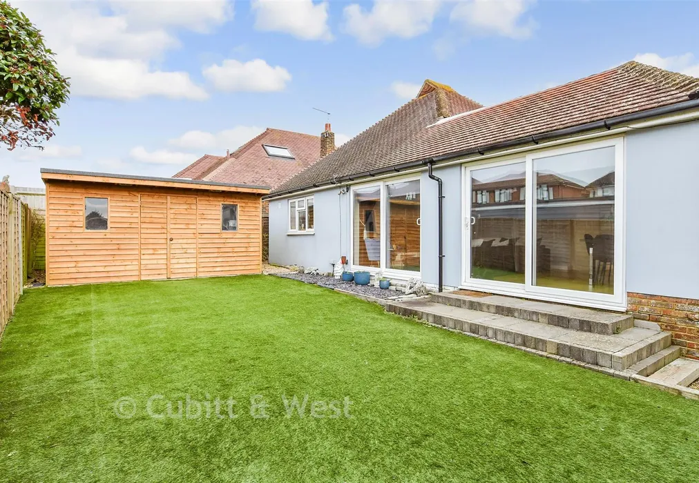 Rear Garden - Baywood Gardens, Woodingdean, Brighton, East Sussex - Wards of Kent
