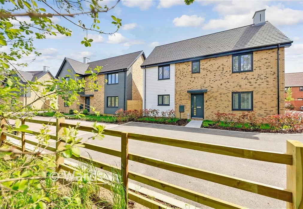 Front - Ham Road, Faversham Lakes, Faversham, Kent - Wards of Kent