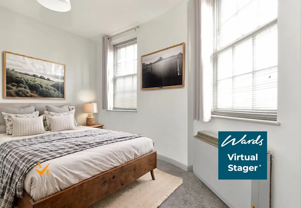 Bedroom (Farmhouse style) - High Street, Chatham, Kent - Wards of Kent