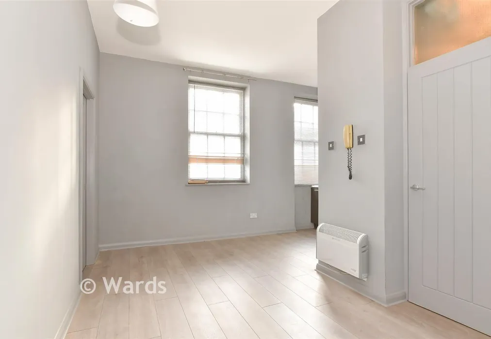 Living Area - High Street, Chatham, Kent - Wards of Kent