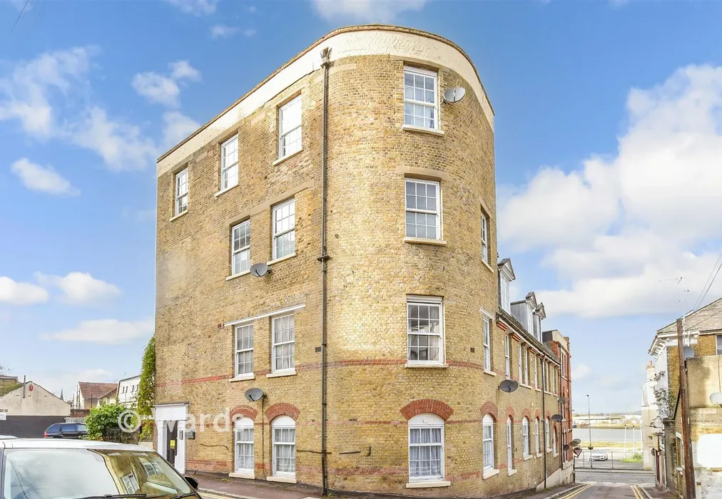 External (Web) - High Street, Chatham, Kent - Wards of Kent