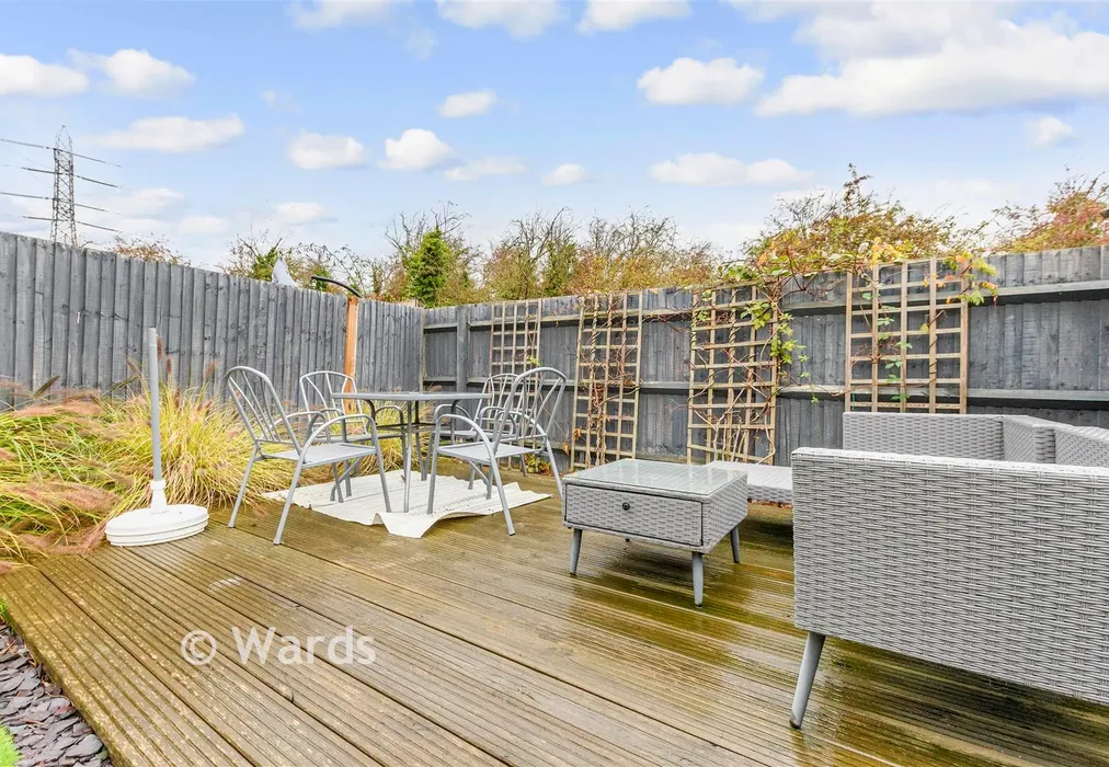 Patio / Decking - Candy Dene, Weldon Ebbsfleet Valley, Swanscombe, Kent - Wards of Kent