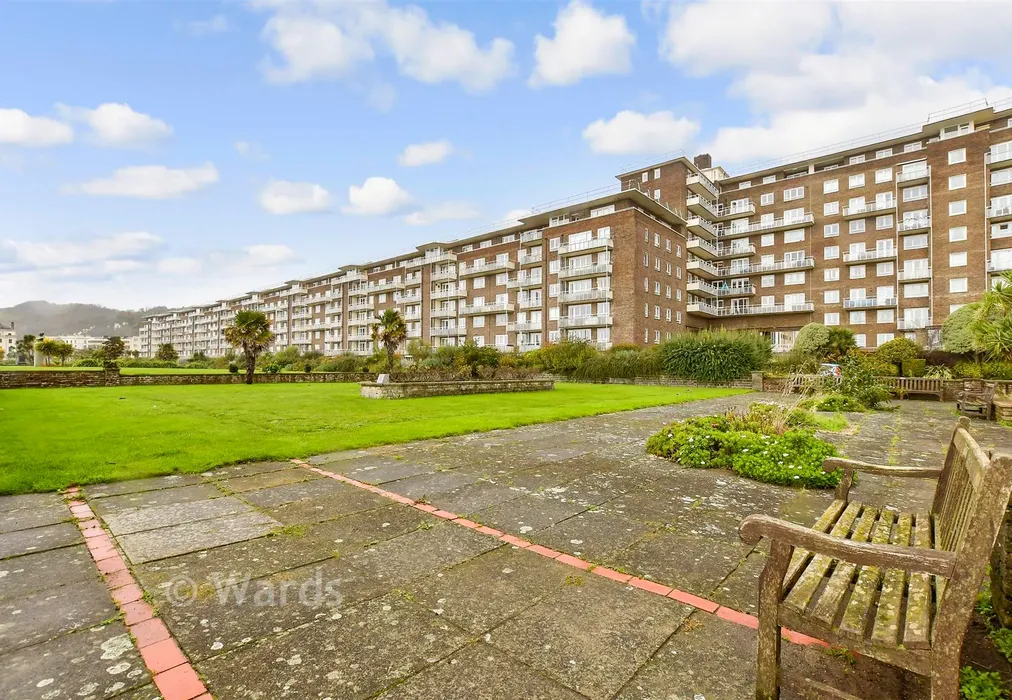 Communal Gardens - The Gateway, Dover, Kent - Wards of Kent