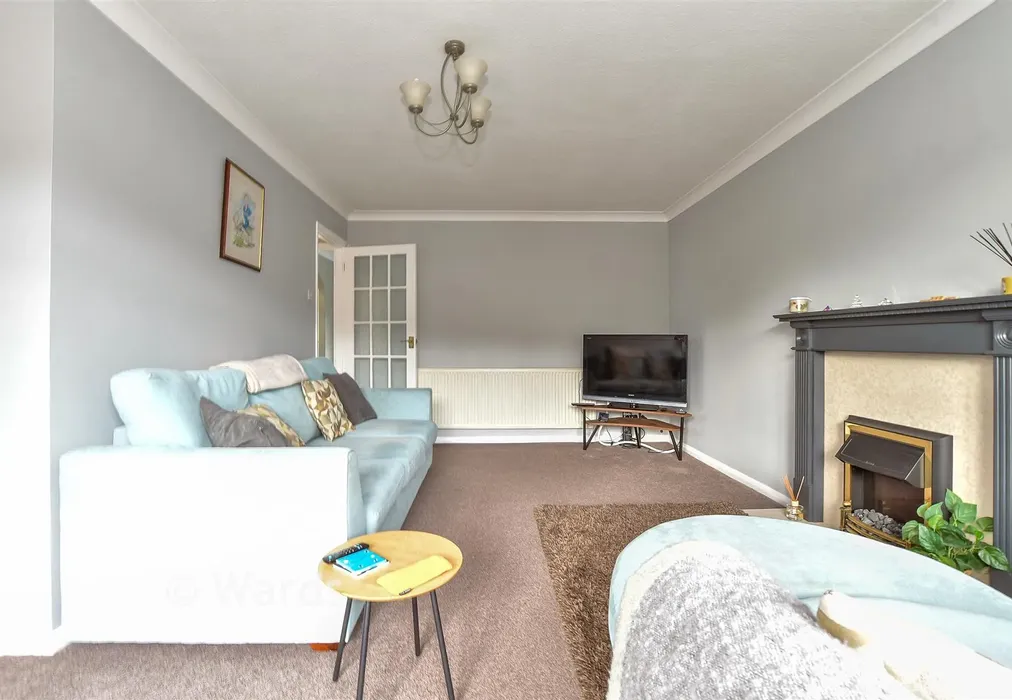 Lounge - Valebrook Close, Folkestone, Kent - Wards of Kent