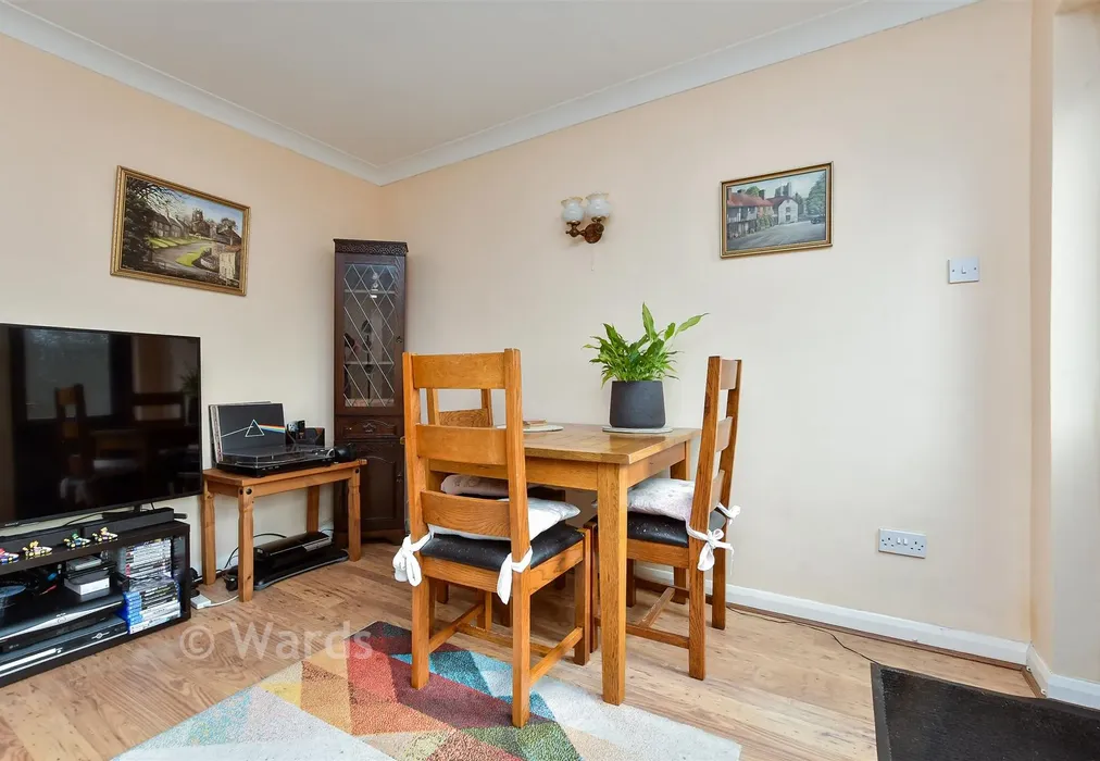 Lounge - Shalmsford Street, Chartham, Canterbury, Kent - Wards of Kent