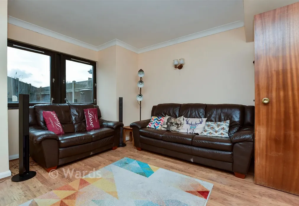 Lounge - Shalmsford Street, Chartham, Canterbury, Kent - Wards of Kent