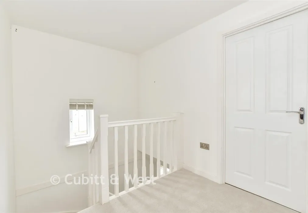 Internal Lifestyle Photograph - Neal Crescent, Littlehampton, West Sussex - Wards of Kent