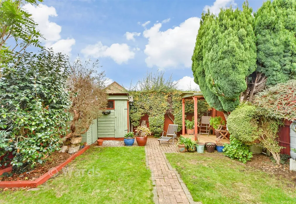 Rear Garden - Windmill Rise, Minster On Sea, Sheerness, Kent - Wards of Kent