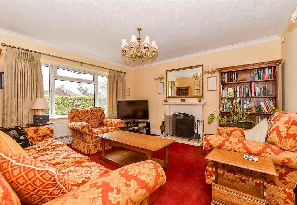Lounge - Shoreham Lane, St Michaels, Tenterden, Kent - Wards of Kent
