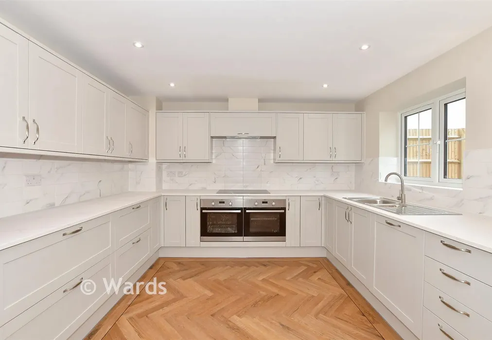 Kitchen/Diner - Scocles Farm, Scocles Road, Minster On Sea, Sheerness, Kent - Wards of Kent