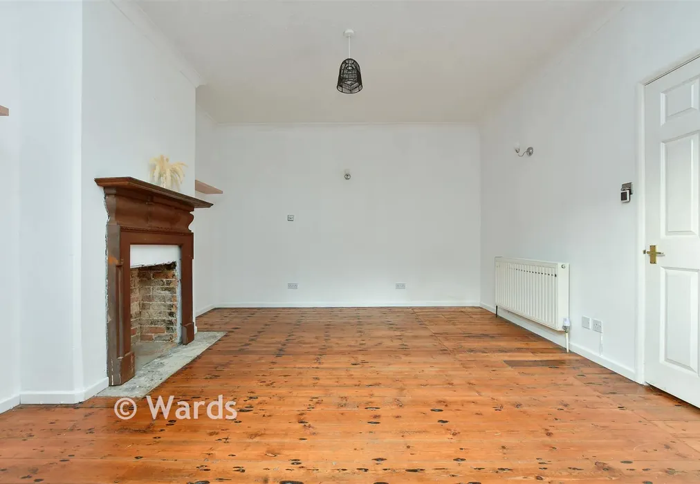 Lounge - Godwin Road, Cliftonville, Margate, Kent - Wards of Kent