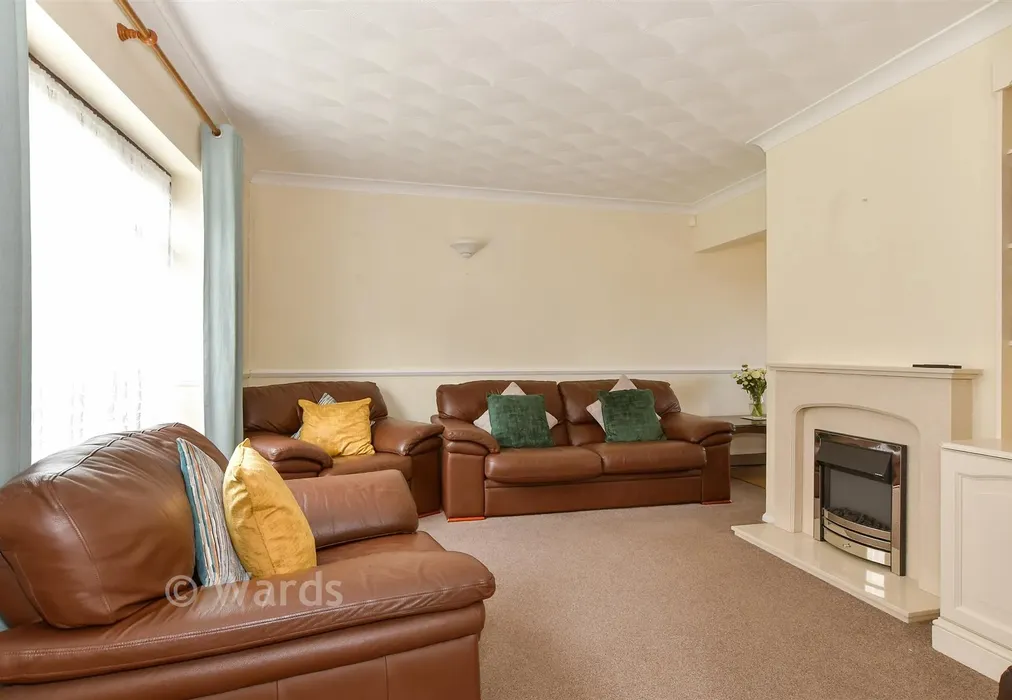Lounge - Oakhurst Close, Walderslade, Chatham, Kent - Wards of Kent