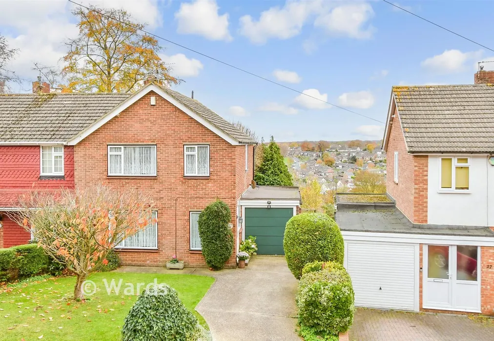 External (Brochure) - Oakhurst Close, Walderslade, Chatham, Kent - Wards of Kent