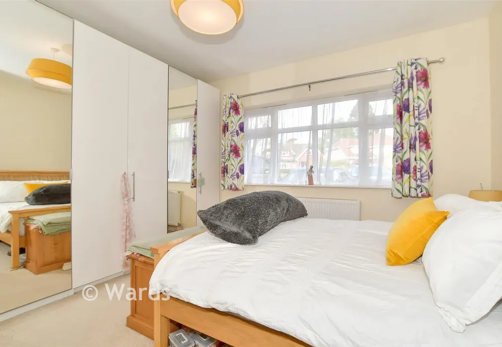 Bedroom - Manor Rise, Bearsted, Maidstone, Kent - Wards of Kent