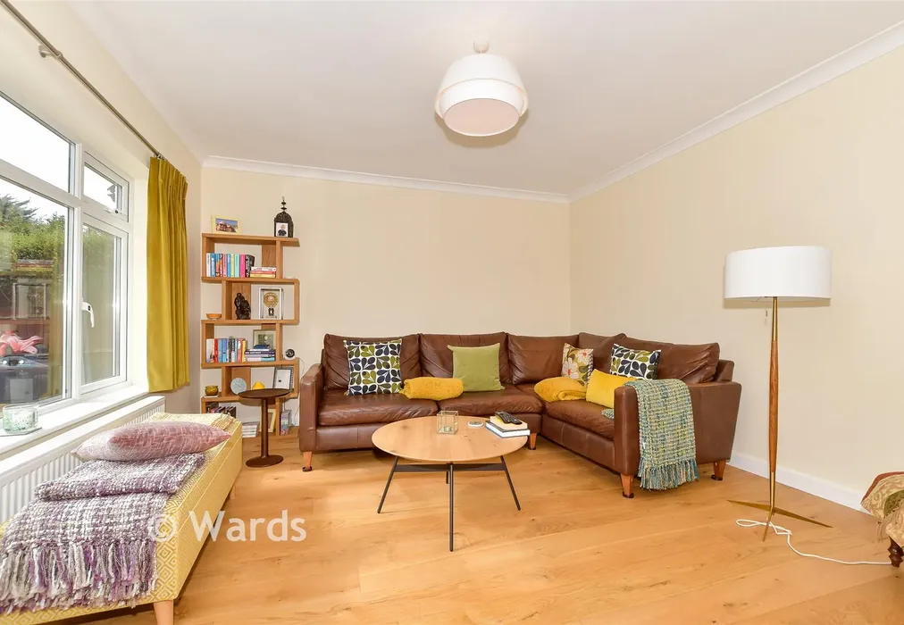 Lounge - Manor Rise, Bearsted, Maidstone, Kent - Wards of Kent