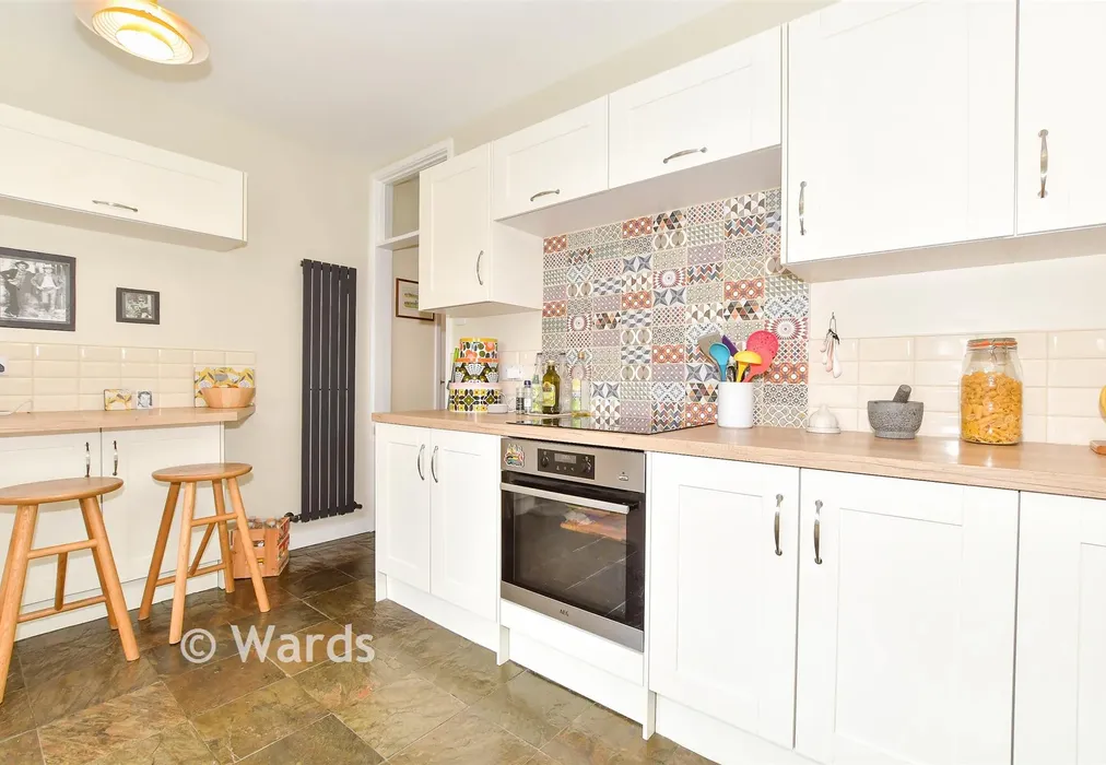 Kitchen - Manor Rise, Bearsted, Maidstone, Kent - Wards of Kent