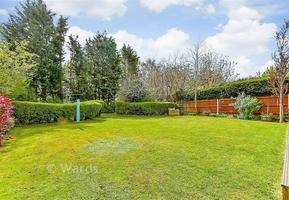 Rear Garden - Manor Rise, Bearsted, Maidstone, Kent - Wards of Kent