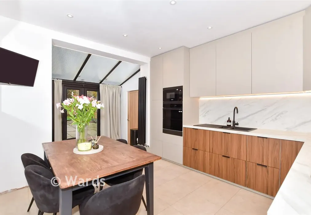 Kitchen/Diner - Hastings Road, Maidstone, Kent - Wards of Kent