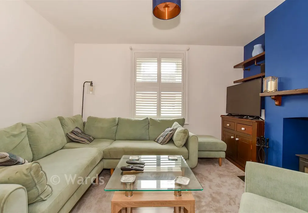 Lounge - Woodside Road, Tonbridge, Kent - Wards of Kent