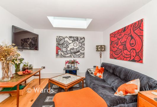 The Pinnocks, Pluckley, Ashford, Kent - Wards of Kent