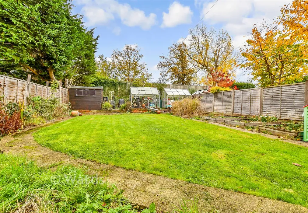 Rear Garden - Willow Crescent, Five Oak Green, Kent - Wards of Kent