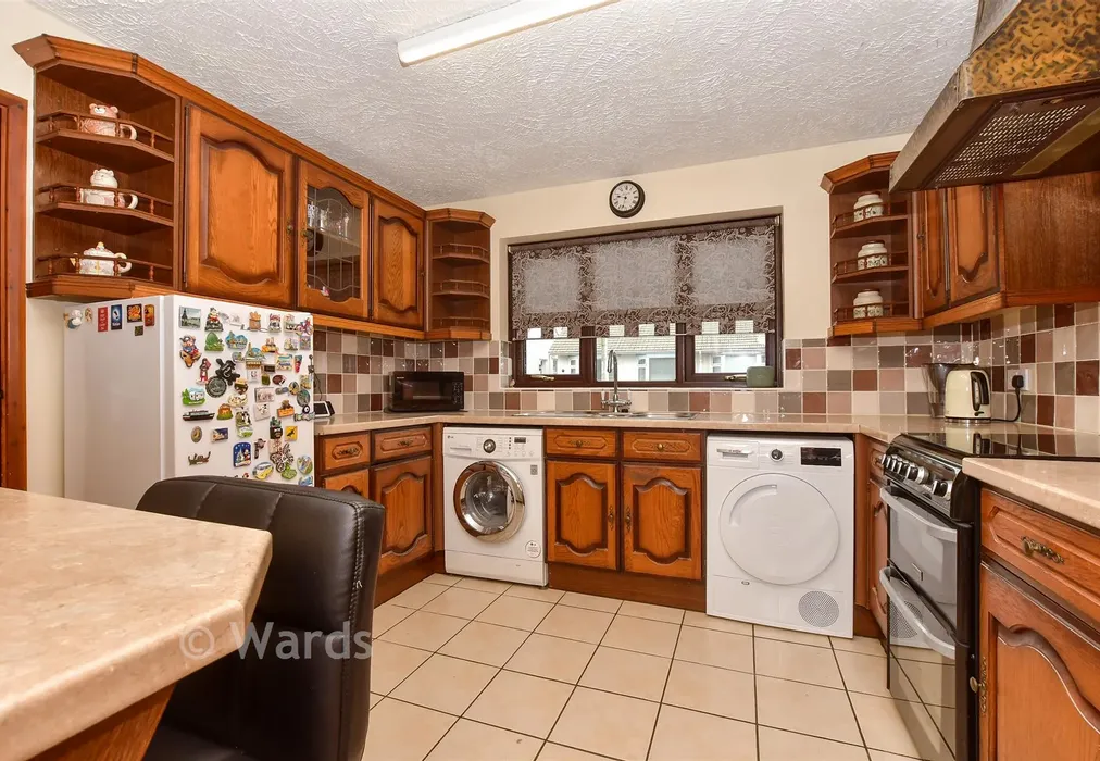 Kitchen - St. Crispin's Road, Westgate-On-Sea, Kent - Wards of Kent
