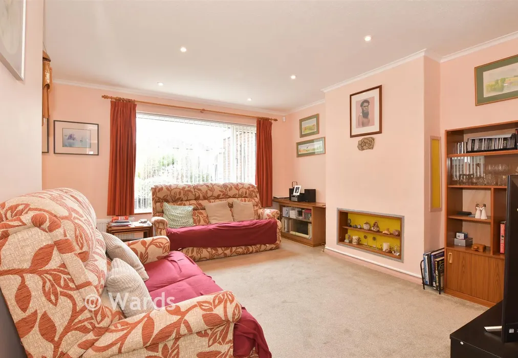 Lounge/Diner - Ashmead Close, Lordswood, Chatham, Kent - Wards of Kent