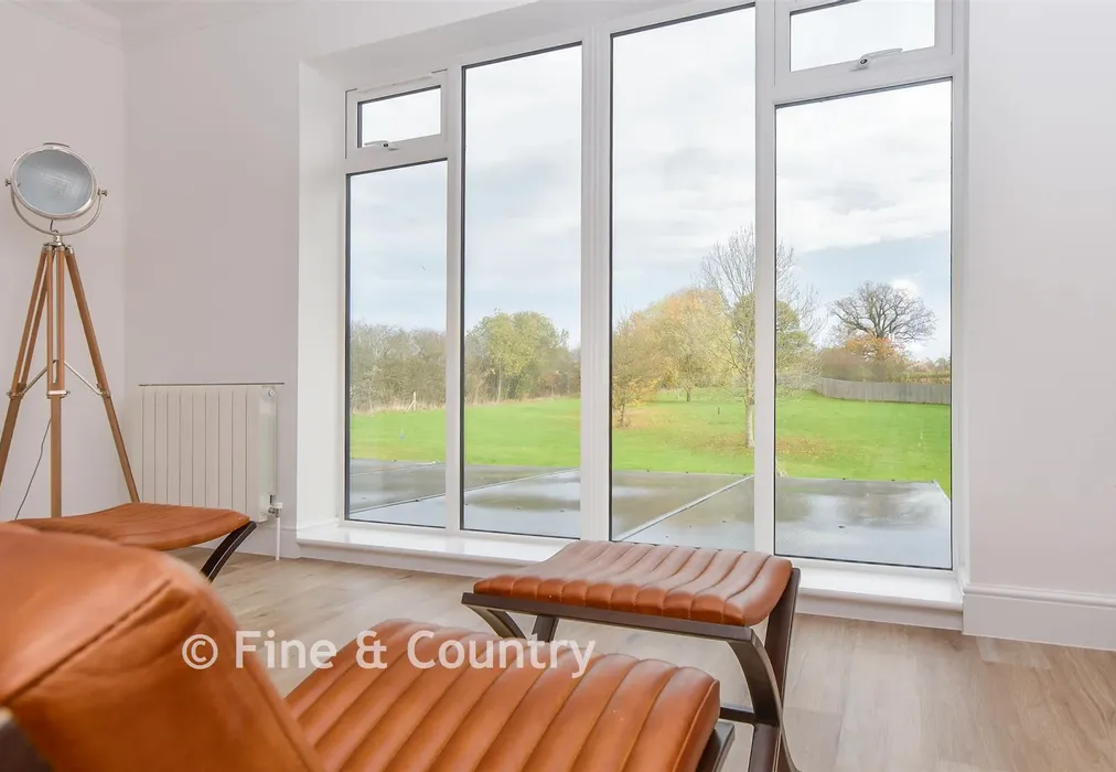 Internal Lifestyle Photograph - Bears Green, Ashford, Kent - Wards of Kent