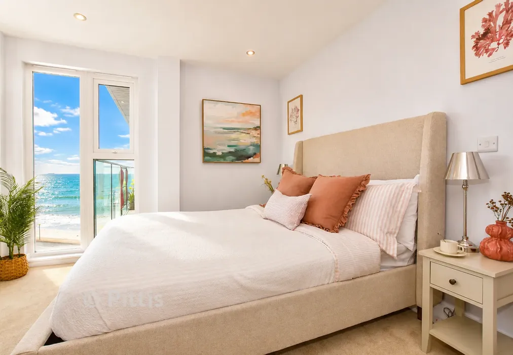 Bedroom - Breakwaters, Breakwater Way, Sandown, Isle of Wight - Wards of Kent