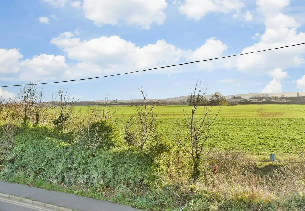 Views To Front - Ham Road, Faversham, Kent - Wards of Kent