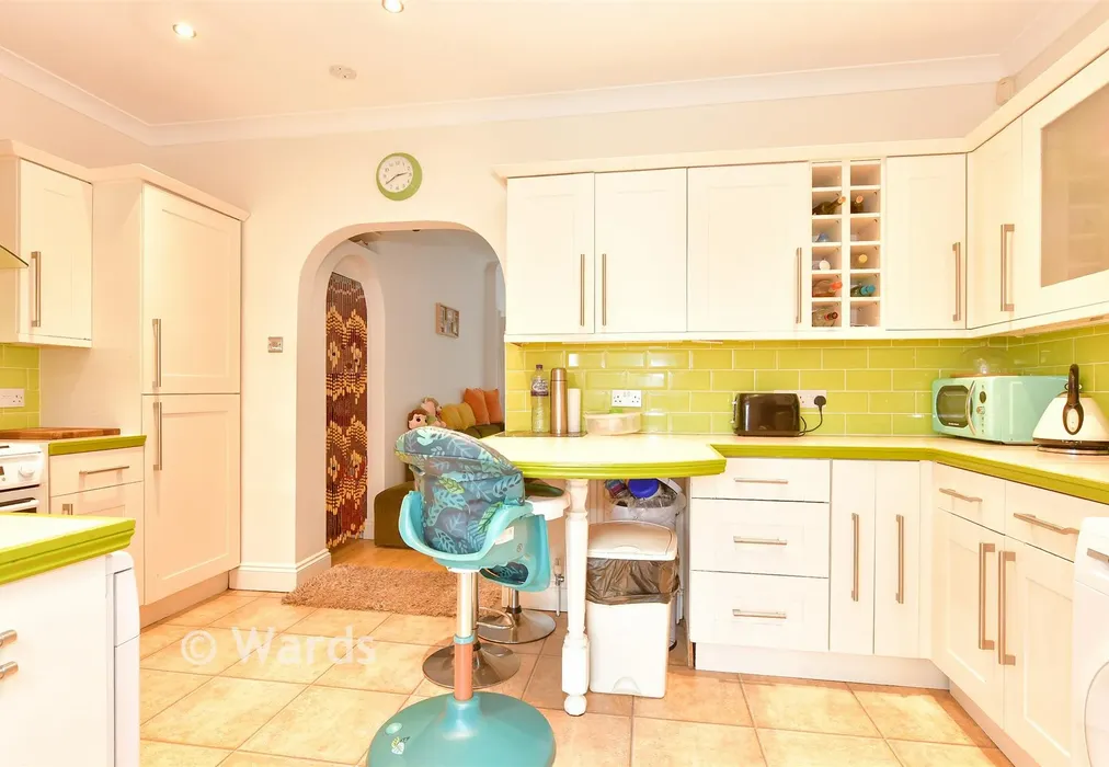 Kitchen - Broom Hill Road, Strood, Rochester, Kent - Wards of Kent