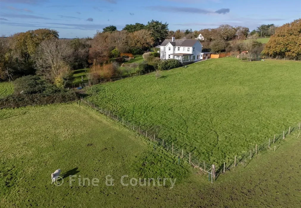 Aerial Field - Station Road, Ryde, Isle of Wight - Wards of Kent