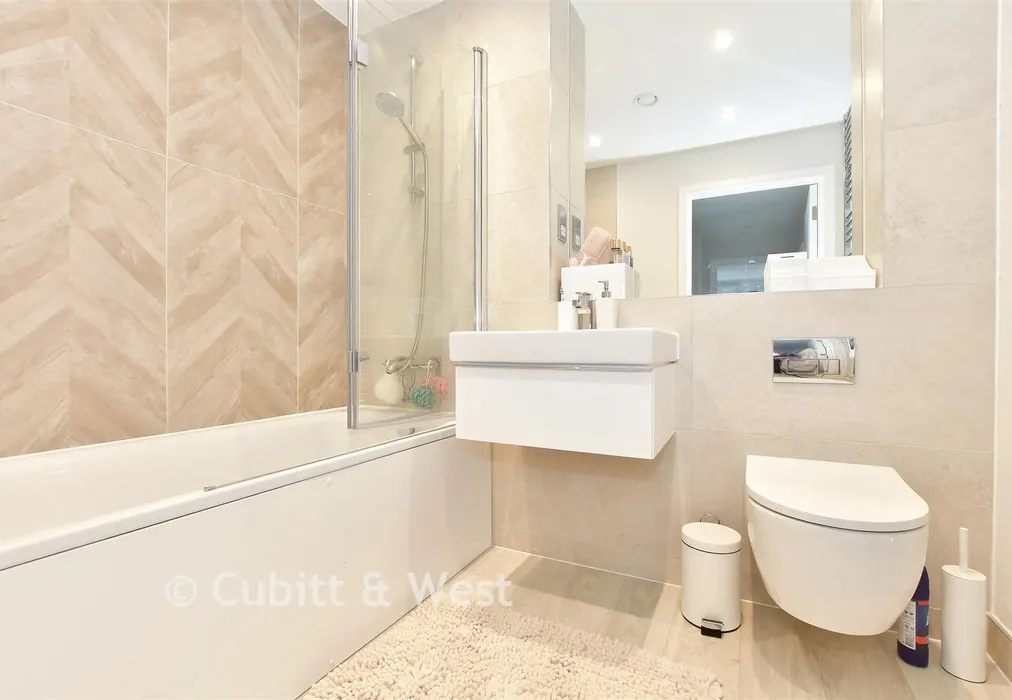 Bathroom - Cordingley Drive, Pease Pottage, Crawley, West Sussex - Wards of Kent