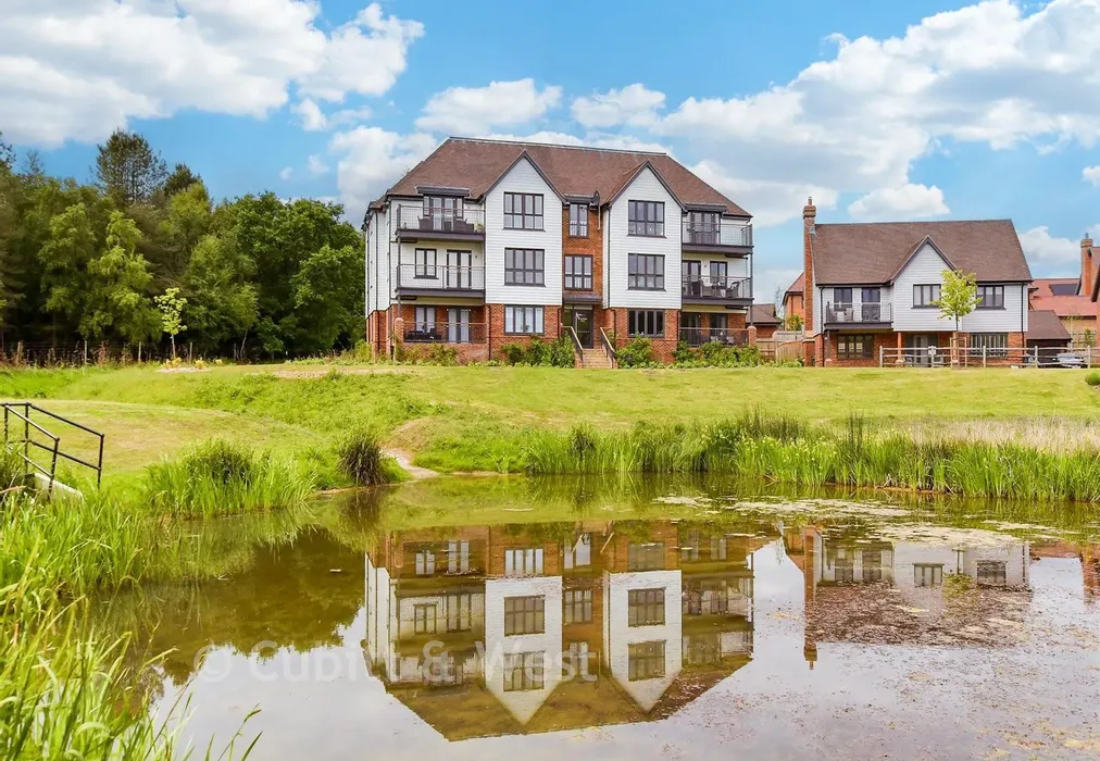 External Web - Cordingley Drive, Pease Pottage, Crawley, West Sussex - Wards of Kent