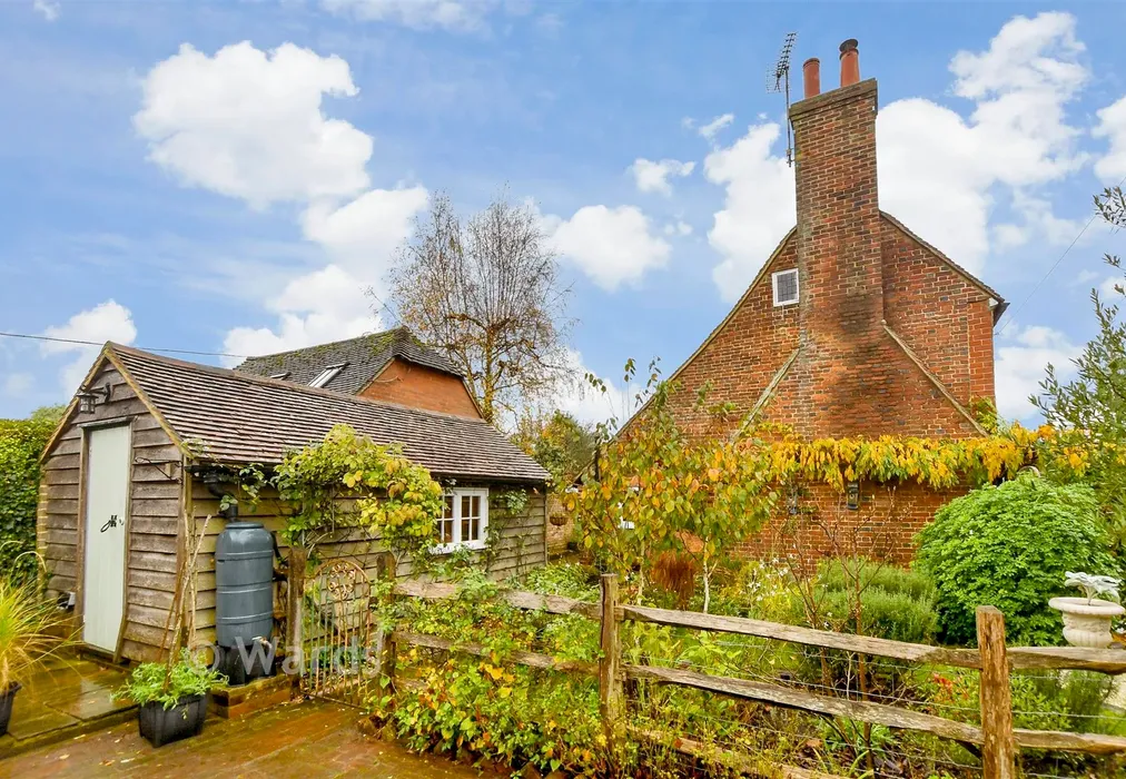Side Elevation - Regent Street, Rolvenden, Kent - Wards of Kent