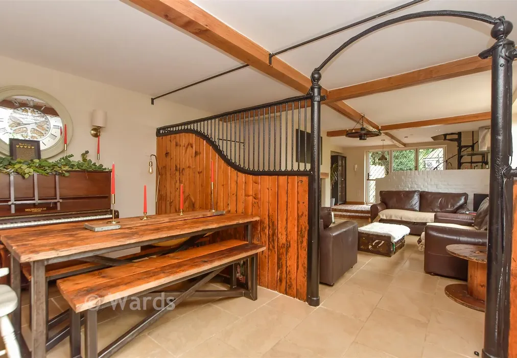 Dining Area - Faversham Road, Wichling, Kent - Wards of Kent