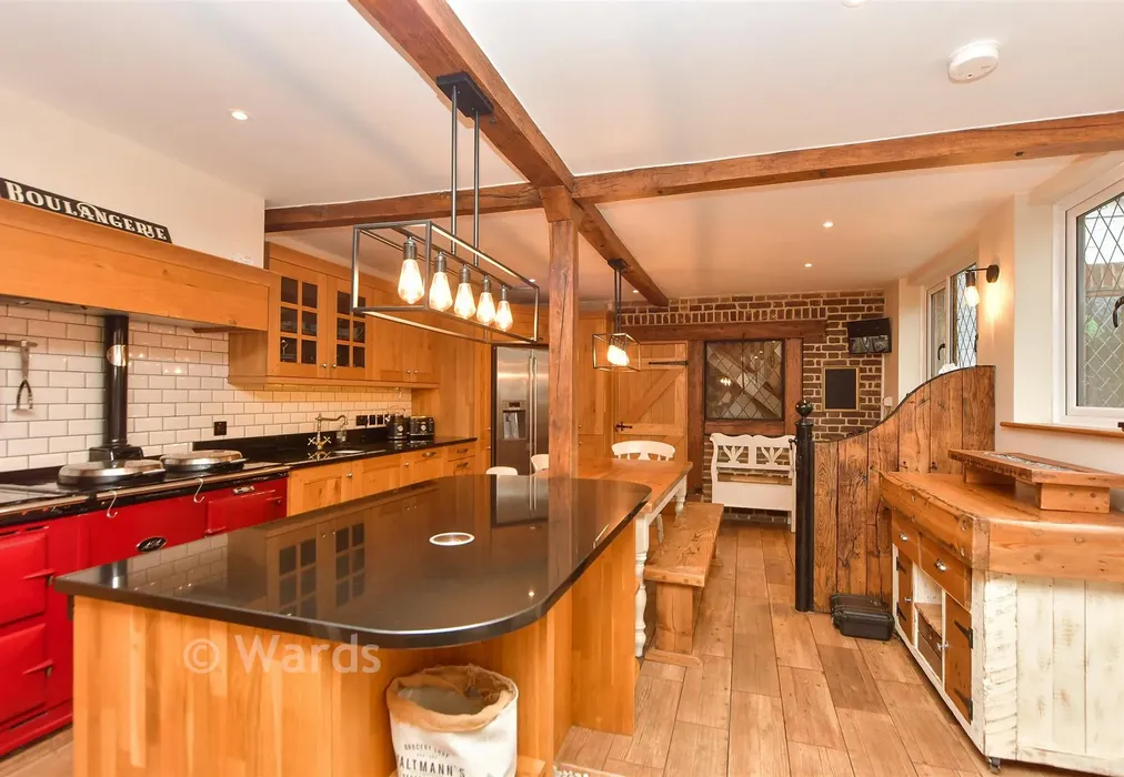 Kitchen/Breakfast Room - Faversham Road, Wichling, Kent - Wards of Kent