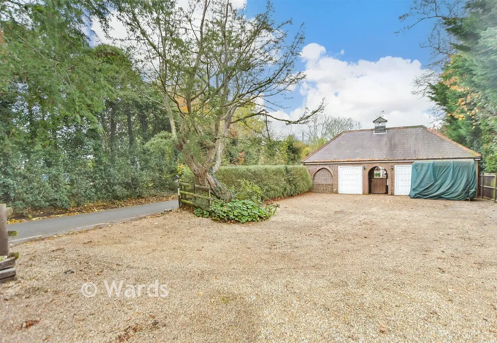 Driveway/Parking - Faversham Road, Wichling, Kent - Wards of Kent