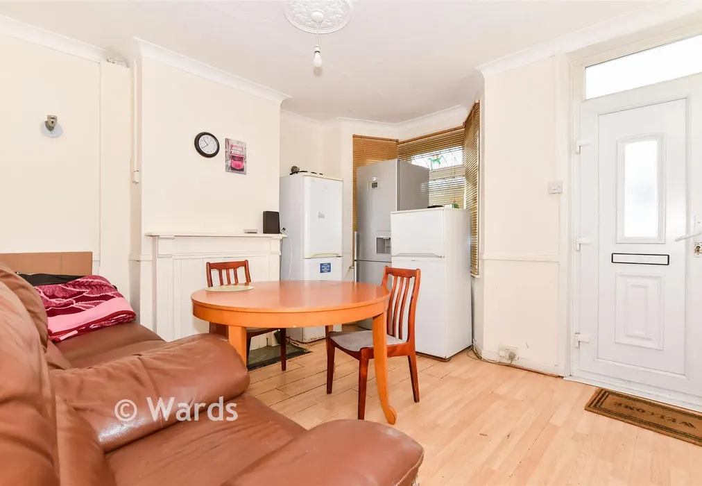 Lounge - Windsor Road, Gillingham, Kent - Wards of Kent