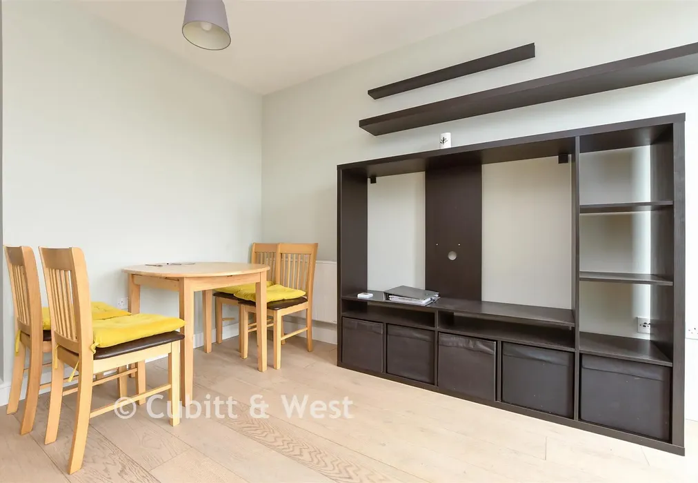 Lounge/Diner - High Street, Dorking, Surrey - Wards of Kent