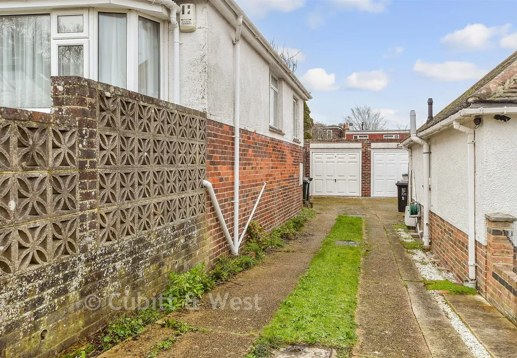 Driveway/Parking - Eley Crescent, Rottingdean, Brighton, East Sussex - Wards of Kent
