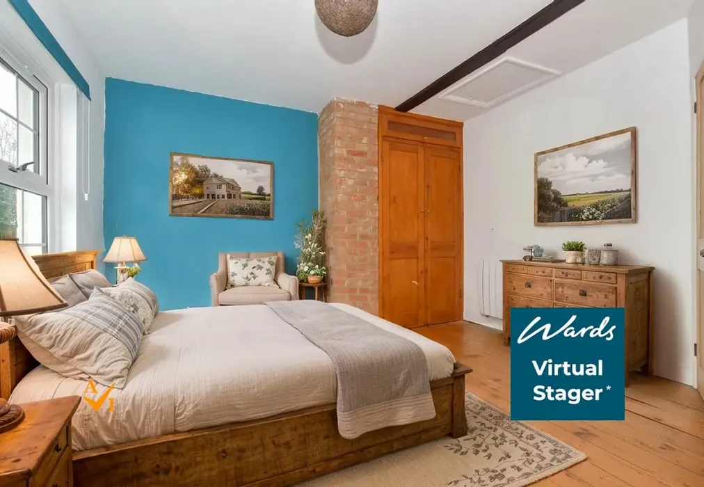 Bedroom 1 (Farmhouse style) - Ham Farm Cottages, Ham, Deal, Kent - Wards of Kent