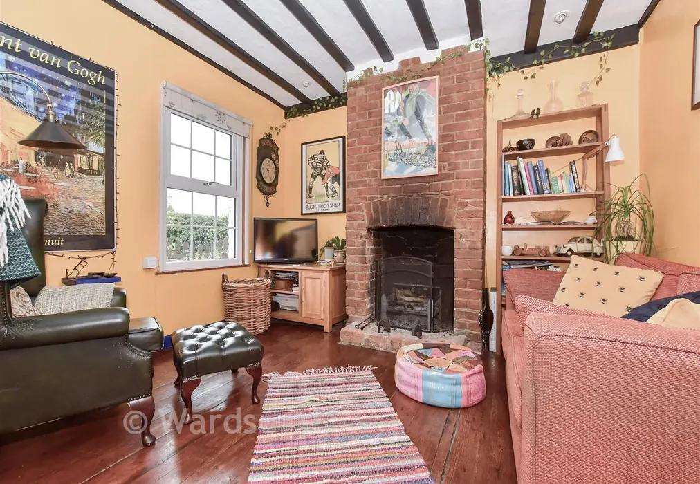 Lounge - Ham Farm Cottages, Ham, Deal, Kent - Wards of Kent