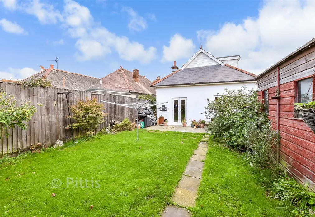 Rear Garden - Victoria Road, Sandown, Isle of Wight - Wards of Kent